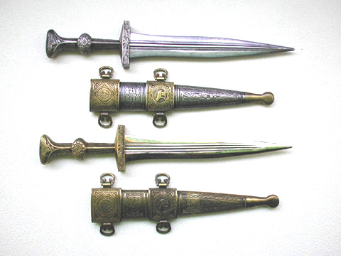 gladiusdagger2.jpg